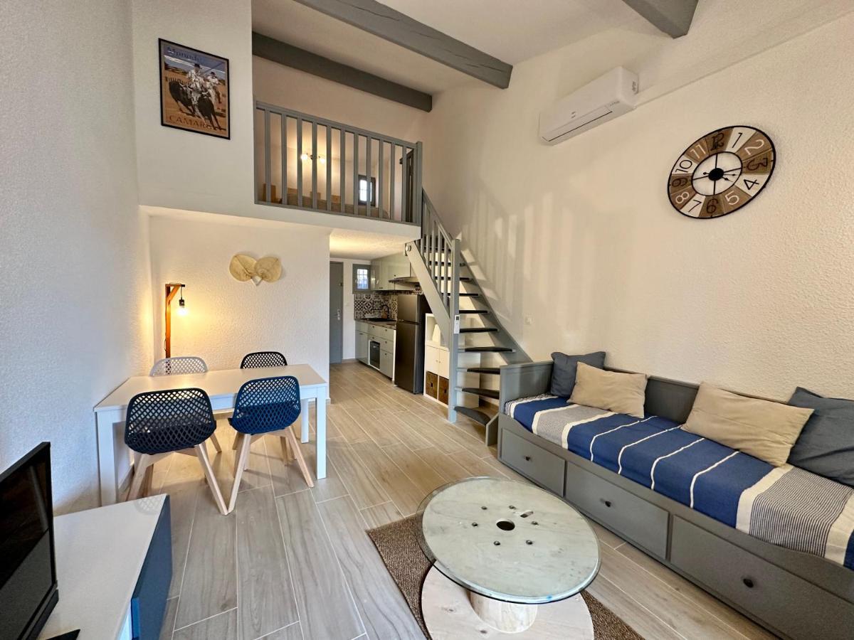 Appartement Duplex 4Pers Climatise - Locations Vld Camargue Saintes-Maries-de-la-Mer Esterno foto