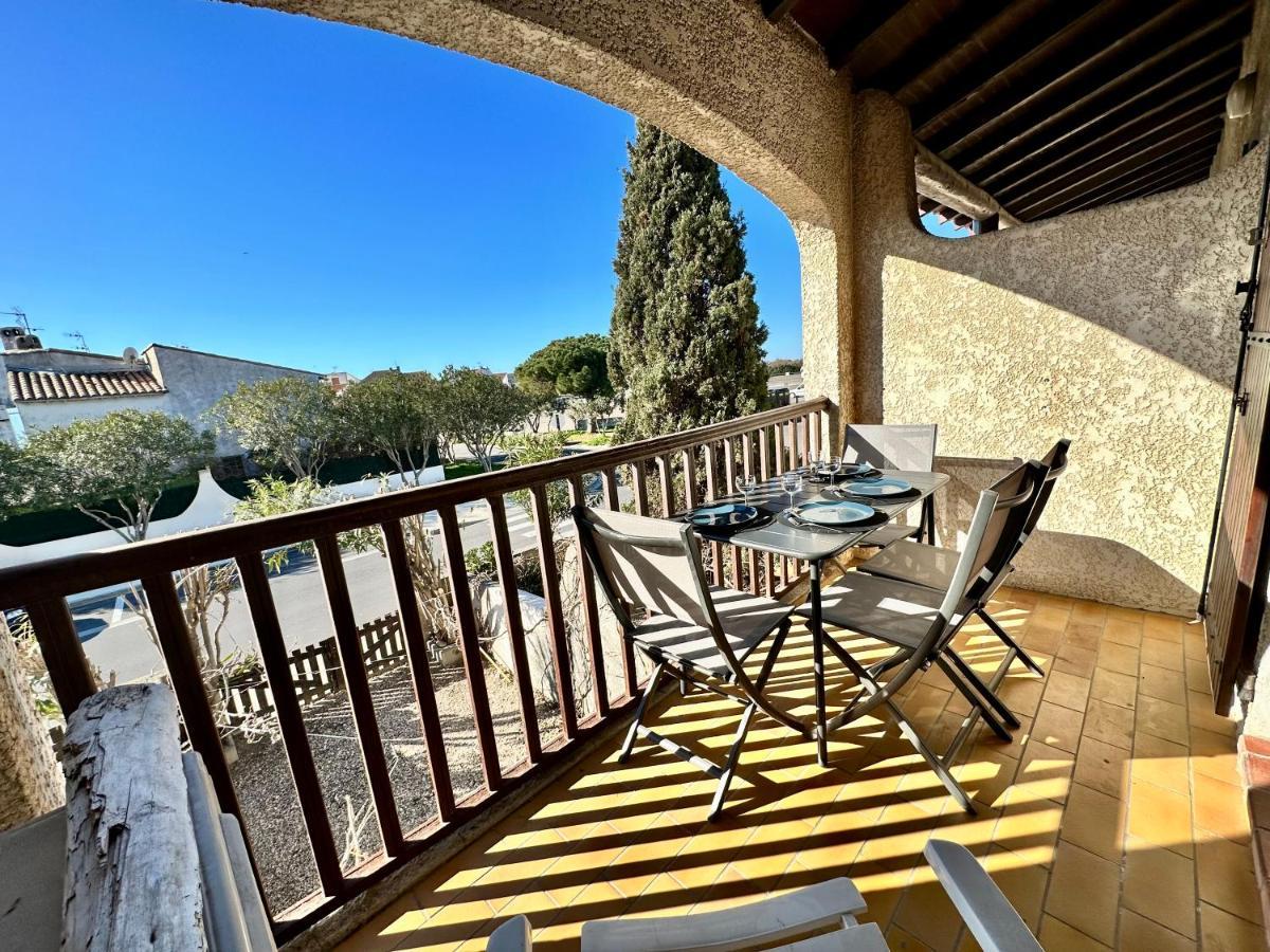 Appartement Duplex 4Pers Climatise - Locations Vld Camargue Saintes-Maries-de-la-Mer Esterno foto